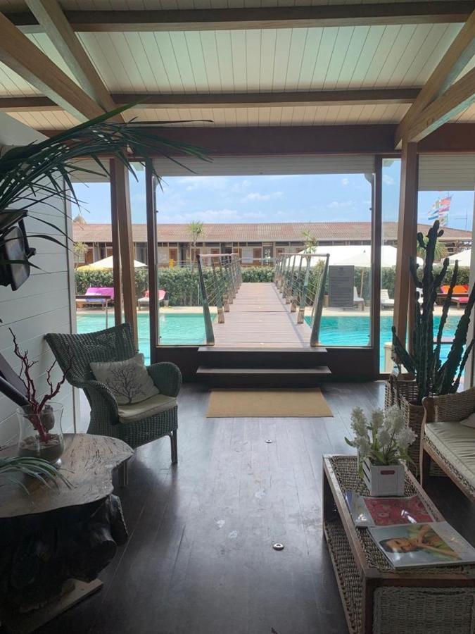 Teresita Wellness Club Apartment Viareggio Bagian luar foto