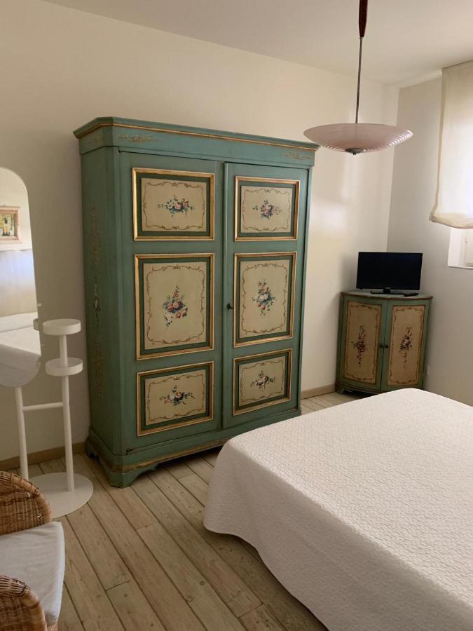 Teresita Wellness Club Apartment Viareggio Bagian luar foto