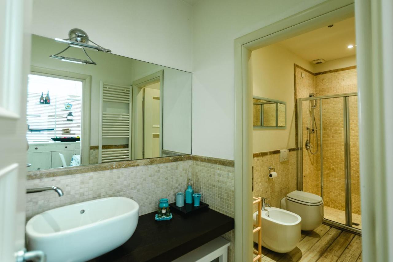 Teresita Wellness Club Apartment Viareggio Bagian luar foto